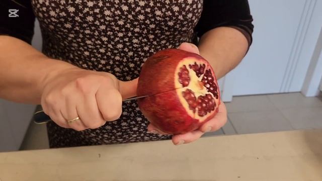 Штрудель со вкусностями: салат из краснокачанной капу