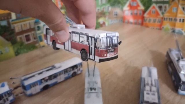 4K Бумажный троллейбус смотреть онлайн