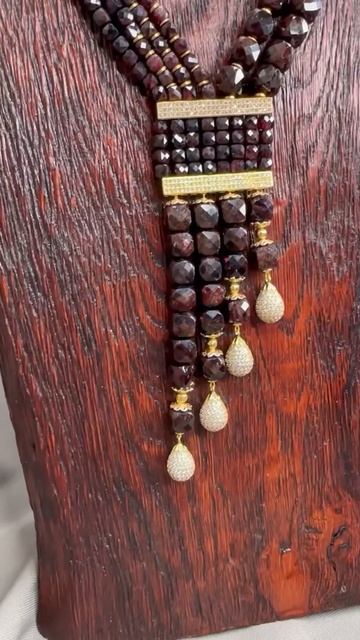 Комплект украшений из граната. Гранатовый браслет. Ав? смотреть онлайн