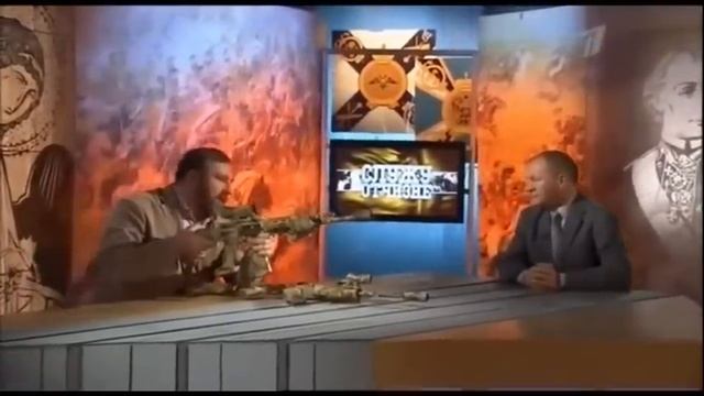 AK vs M16. M16 против автомата Калашникова. смотреть онлайн