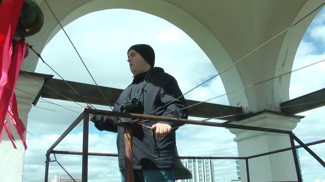 колокольный звон ко Дню Победы 9.05.2025 смотреть онлайн