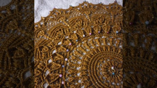 Блокировка салфетки #салфеткакрючком #рельефнаясалфетка #crochetdoily #вяжукрючком #блокировка смотреть онлайн