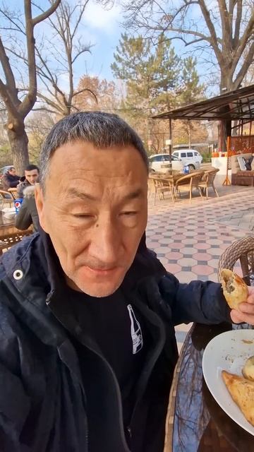 Уличная еда в Узбекистане смотреть онлайн