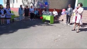 Песня классного руководителя на последнем звонке