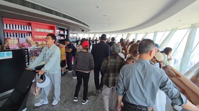 Shanghai: View from the Oriental Pearl Tower (part 1) смотреть онлайн