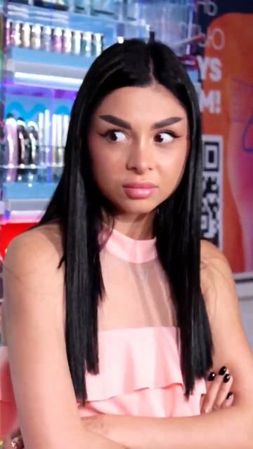 В каждой компании есть такая подружка, отправляй свой! смотреть онлайн