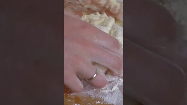 ЛЕНИВЫЕ ВАРЕНИКИ С ТВОРОГОМ. БЫСТРО, ПРОСТО И ОЧЕНЬ ВК? смотреть онлайн