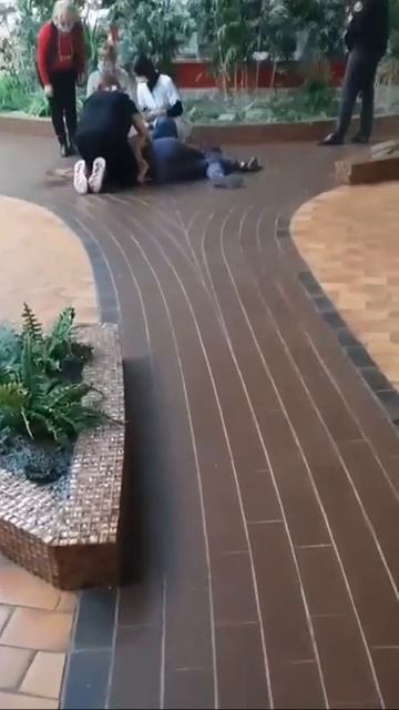 Торговый центр "Оранжевый" смотреть онлайн