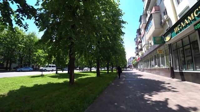 Путешествие по Нальчику. Прогулка по проспекту Ленина в Нальчике. Кабардино-Балкария. Кавказ смотреть онлайн