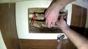 По закону имеем право. Замена счетчика воды самостоятельно.