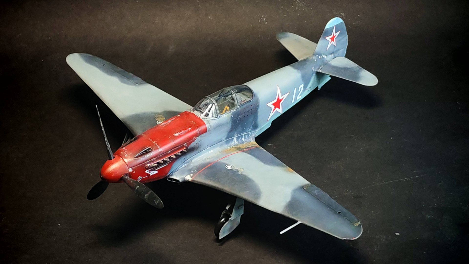 Як-3 - САМОЛЕТ ПОБЕДЫ | Сборка модели от фирмы Zvezda 1/48 | 80 Лет Победы| Mr. Motochkin смотреть онлайн