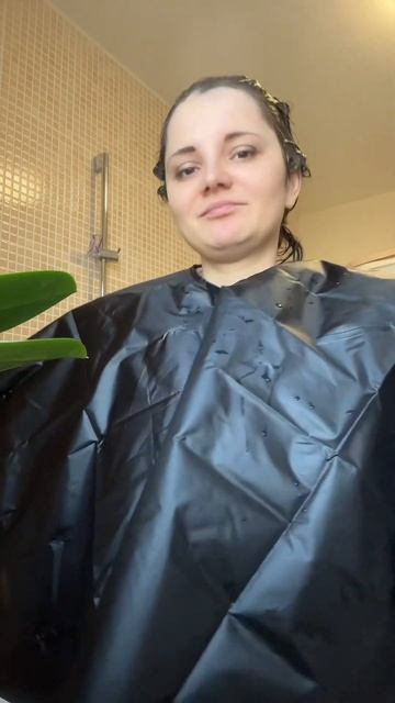 Потому что экономика должна быть экономной, девочки ? смотреть онлайн