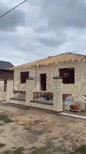 Колпаки на столбы | Защити забор смотреть онлайн