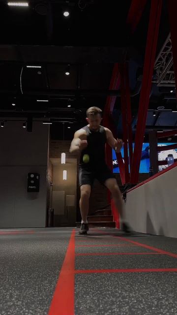 Сложное упражнение для бойцов