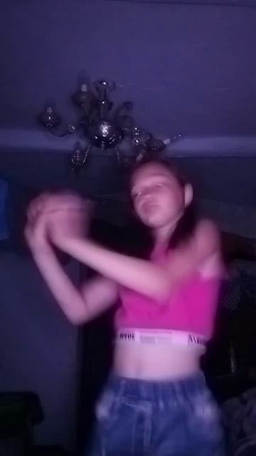 танцы под фонарем смотреть онлайн