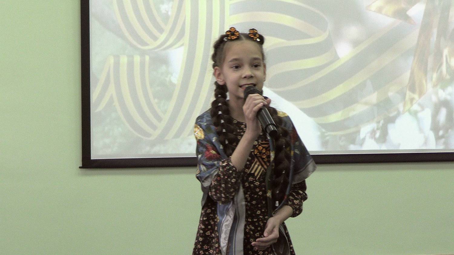 Синий платочек - исп. Алла Качаева, 10 лет смотреть онлайн