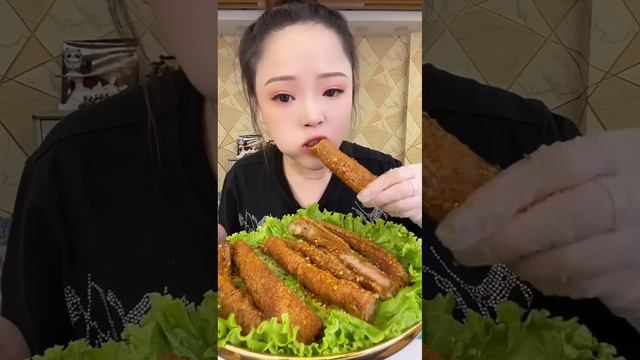 КИТАЙЦЫ ЕДЯТ НА КАМЕРУ / ASMR CHINESE EATING FOOD MUKBANG!!! ✔️🥢✔️? смотреть онлайн