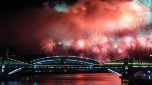 Салют Победы: как праздничные залпы отгремели по всей России