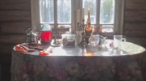 Жизнь на земле, всё даётся очень сложно. Все устали, но мы не сдаёмся