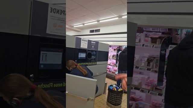 Как заработать деньги в Германии ? Живые деньги смотреть онлайн