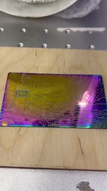 Металлическая банковская карта которая точно зацепит смотреть онлайн