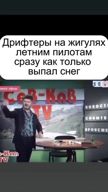 Дрифтеры на жигулях и первый снег #боеваяклассика #дрифт #зимнийдрифт #жига #uraldrift смотреть онлайн