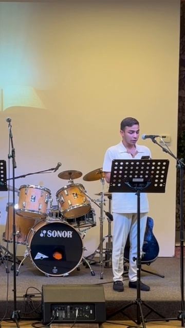 Мф 7:13-14 #ukrainianchristiansong #прославлення #служінняцеркви #ук? смотреть онлайн