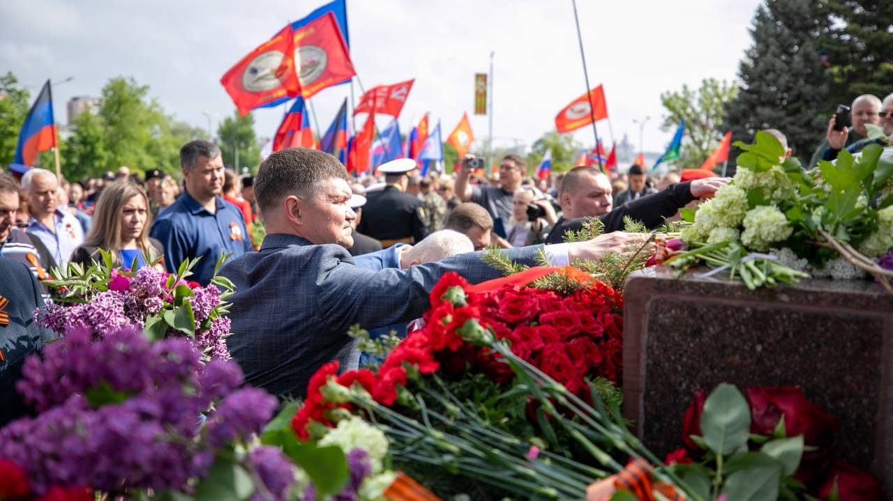 МАРИУПОЛЬ ПРАЗДНУЕТ 80-ЛЕТИЕ ПОБЕДЫ