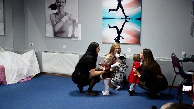 Відео танок малюків 28122014