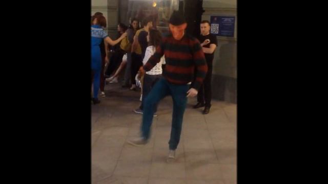 Фредди Крюгер - Москва смотреть онлайн