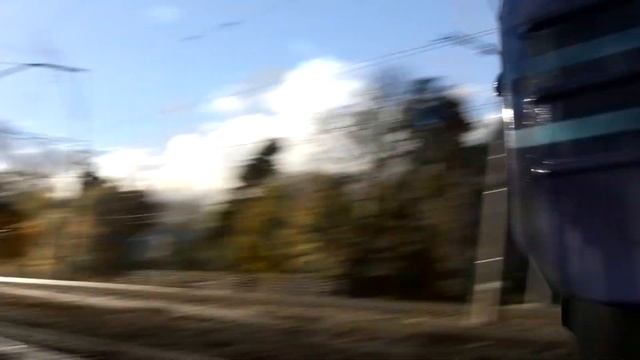 Электропоезд ЭТ2-911/912 на ст. Нымме / ET2-911/912 EMU at Nõmme station смотреть онлайн