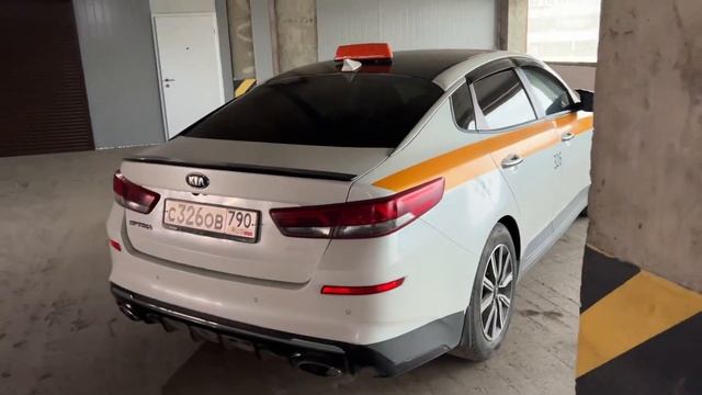 Киа Optima  2019 г ￼ объем 2,4 ￼ богатые комплектация люкс 8999