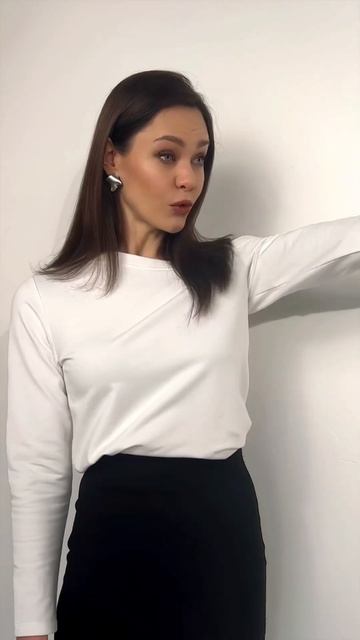 У каждой девушки есть суперсила — её красота ⚡️ смотреть онлайн