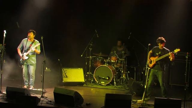 Мusic am (День бензин) смотреть онлайн