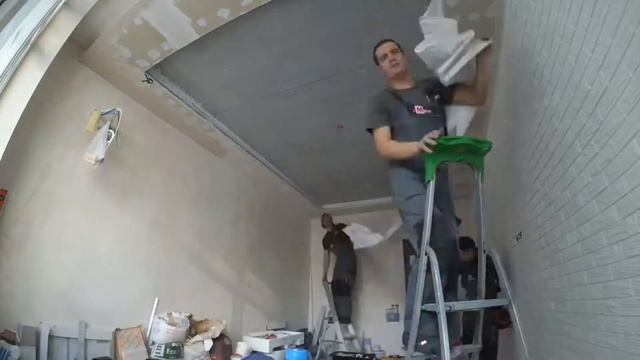 Рабочий день монтажной бригады компании Новый МЕТР. смотреть онлайн