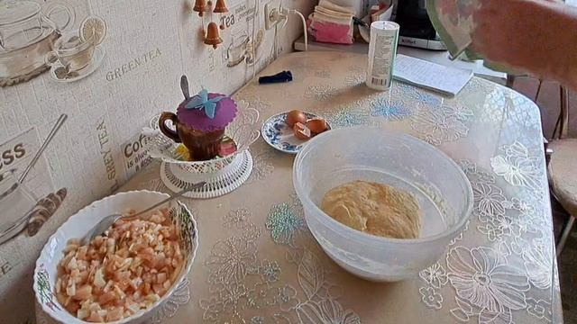 За фигурой не слежу/Напекла булок и самсу😊👍 смотреть онлайн