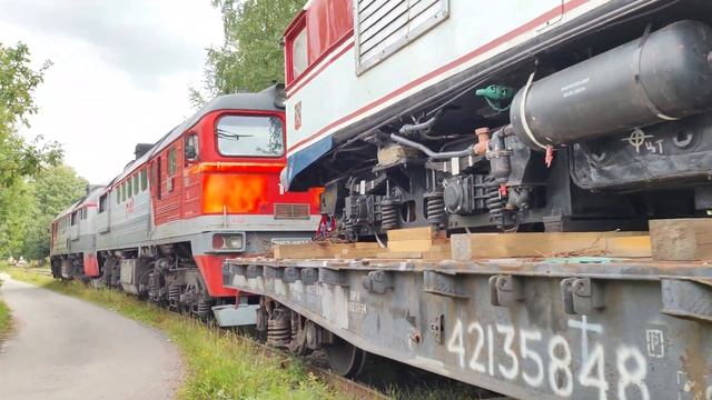 2М62-0824 везёт ТУ2-191 на выгрузку на ст. Озёрная