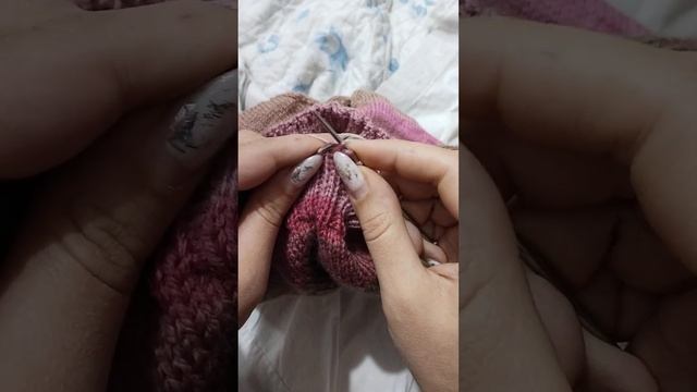 Эластичное закрытие резинки спицами смотреть онлайн