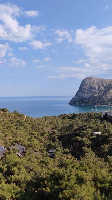 Вид на Новый Свет из дома отдыха Полёт 09.06.2024 #крым #нов? смотреть онлайн