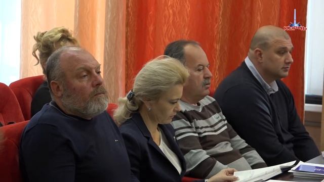 14 12 2017 В КЕРЧИ ПРИНЯЛИ БЮДЖЕТ НА 2018 ГОД смотреть онлайн