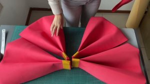 DIY🎀: КАК СДЕЛАТЬ ОГРОМНЫЙ БАНТ ИЗ ФОАМИРАНА #flowersdecor #flowersdecoration #большойбант #декор