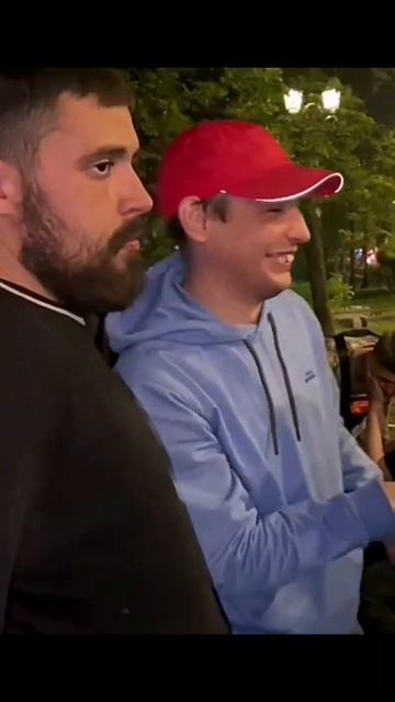 #д@лб@ебы #лев #левпротив #приколы #москва #алкашка смотреть онлайн