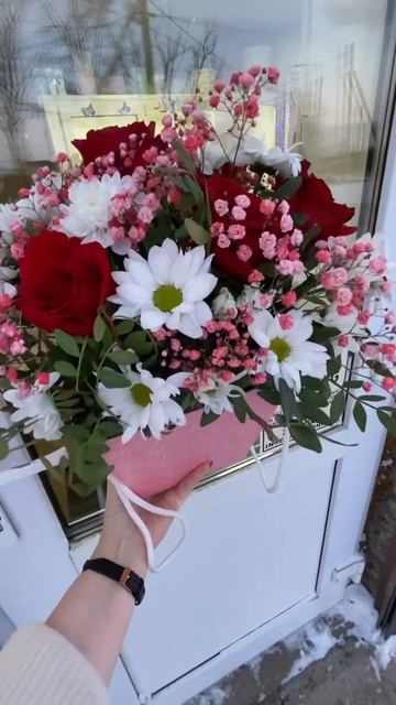 Самый заказываемый состав.💁♀️ #букет #упаковка #flowe смотреть онлайн