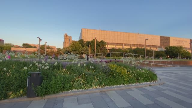 4K.Sunset In Moscow. Muzeon Park Of Arts