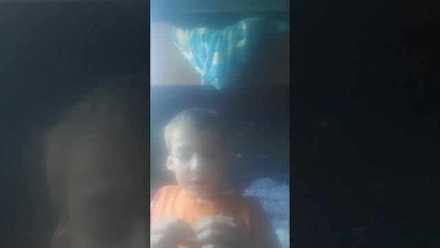 Пробуем конфеты смотреть онлайн