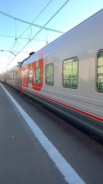 ЧС7-006 пролетает станцию Сергиев Посад 😁 #train #remix #foodlover смотреть онлайн