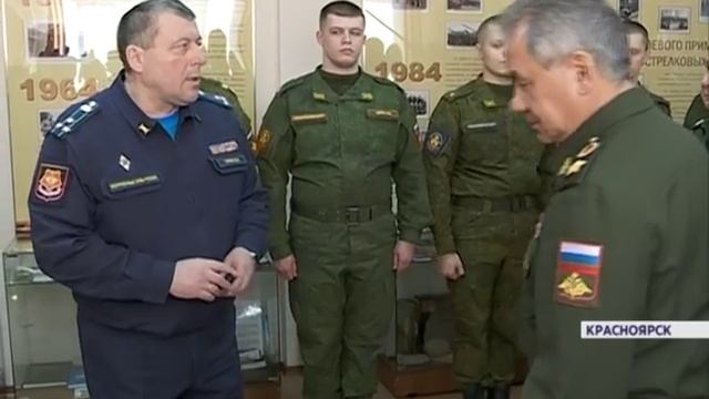 В Красноярск прибыл министр обороны России Сергей Шойгу смотреть онлайн