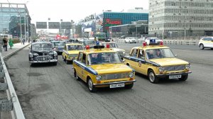 Парад ретроавтомобилей