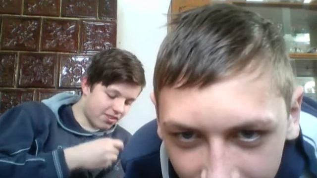 Да он блеадь внатуре не умеет читать! смотреть онлайн