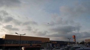 Вертолет полицейский в Польше над IKEA